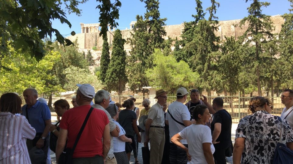 Κλειστή η Ακρόπολη λόγω του καύσωνα