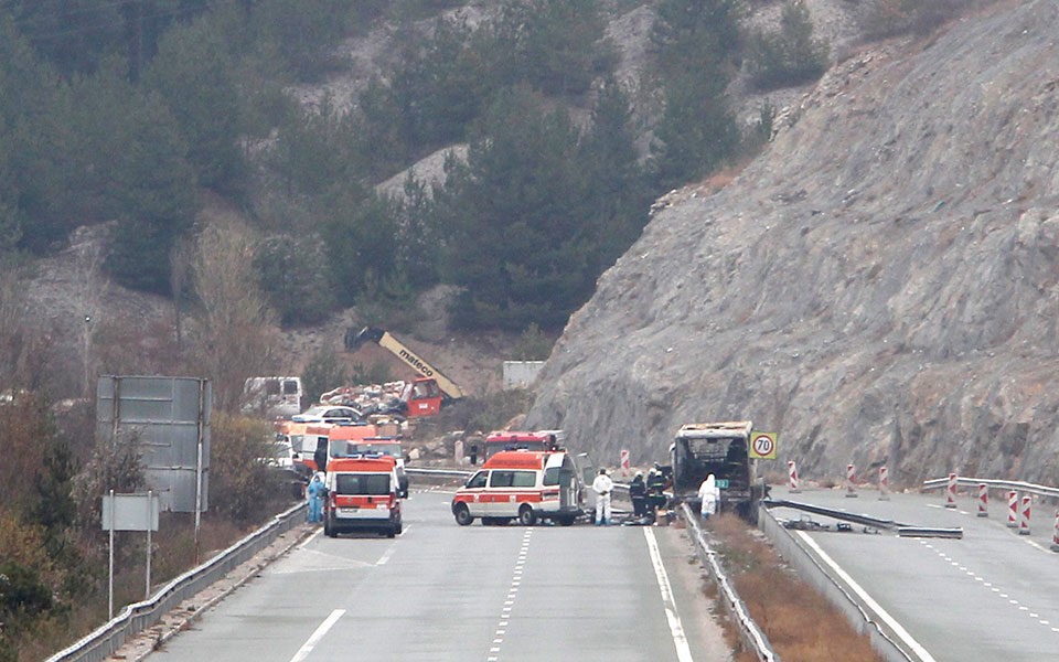 19 νεκροί σε δυστύχημα με λεωφορείο