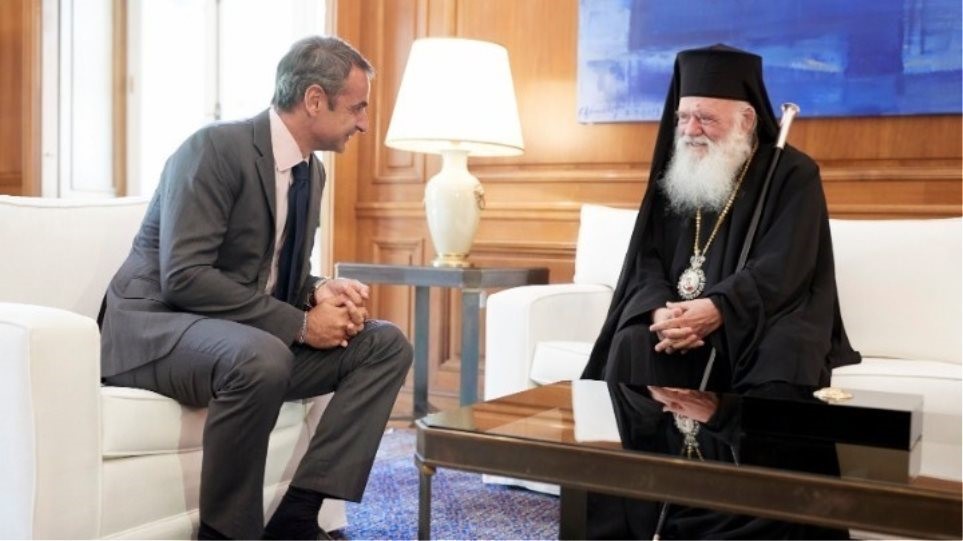 Πώς θα λειτουργήσουν οι εκκλησίες τις γιορτές