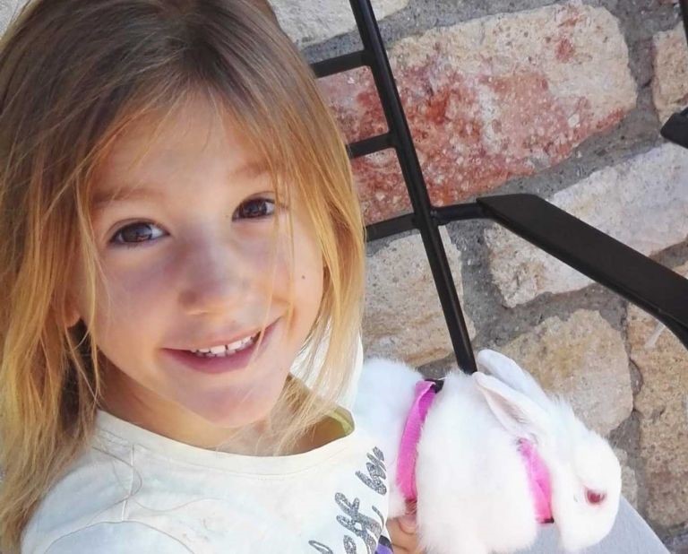 Εχασε τη μάχη με τον καρκίνο η μικρή Αναστασία