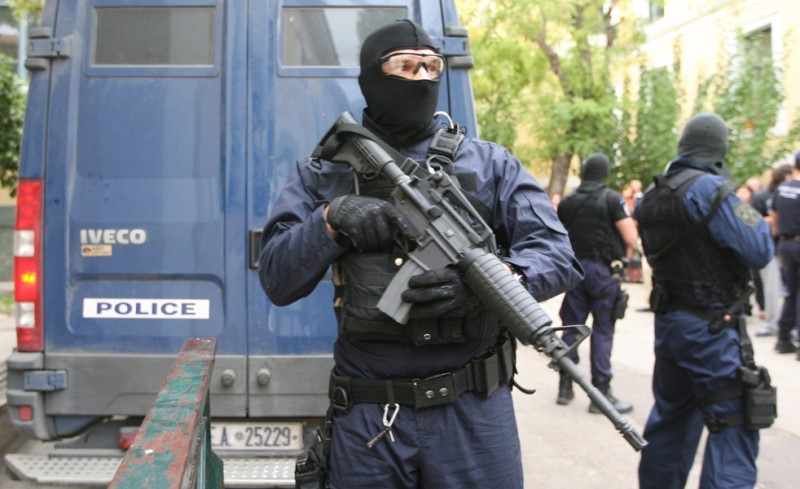 Κουκάκι: Συλλήψεις από την Αντιτρομοκρατική