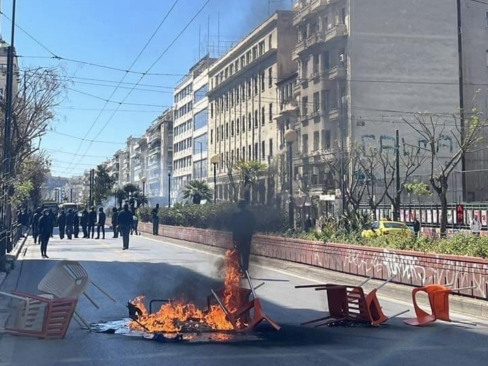 ΑΣΟΕΕ: Αστυνομικός πυροβόλησε στον αέρα για εκφοβισμό