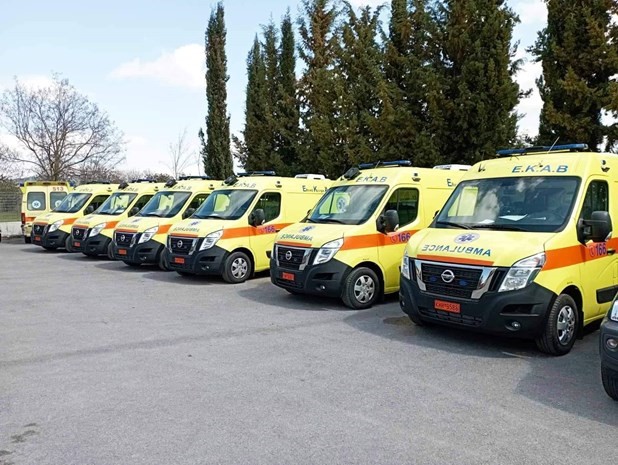Με 10 νέα ασθενοφόρα ενισχύεται ο στόλος του