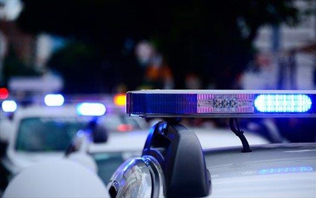 Χειροπέδες σε 19χρονο για κλοπή μοτοποδηλάτου