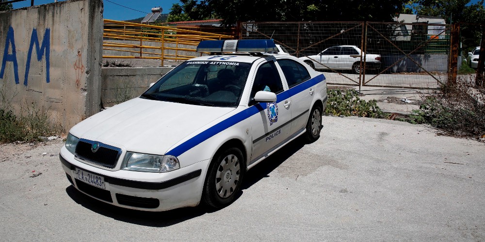 Εξιχνιάστηκε κλοπή σε μάντρα αυτοκινήτων