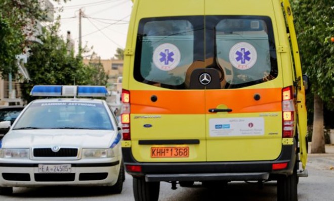 85χρονος βρέθηκε νεκρός σε αποσύνθεση στο σπίτι του