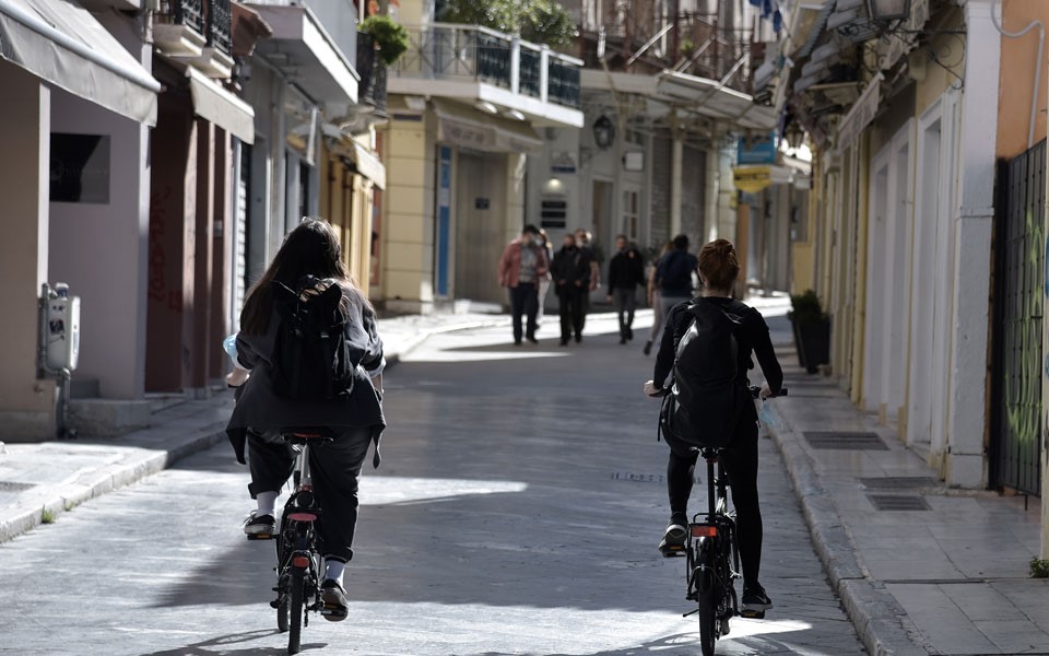 Μέσα Σεπτεμβρίου θα πετάξουμε τις μάσκες