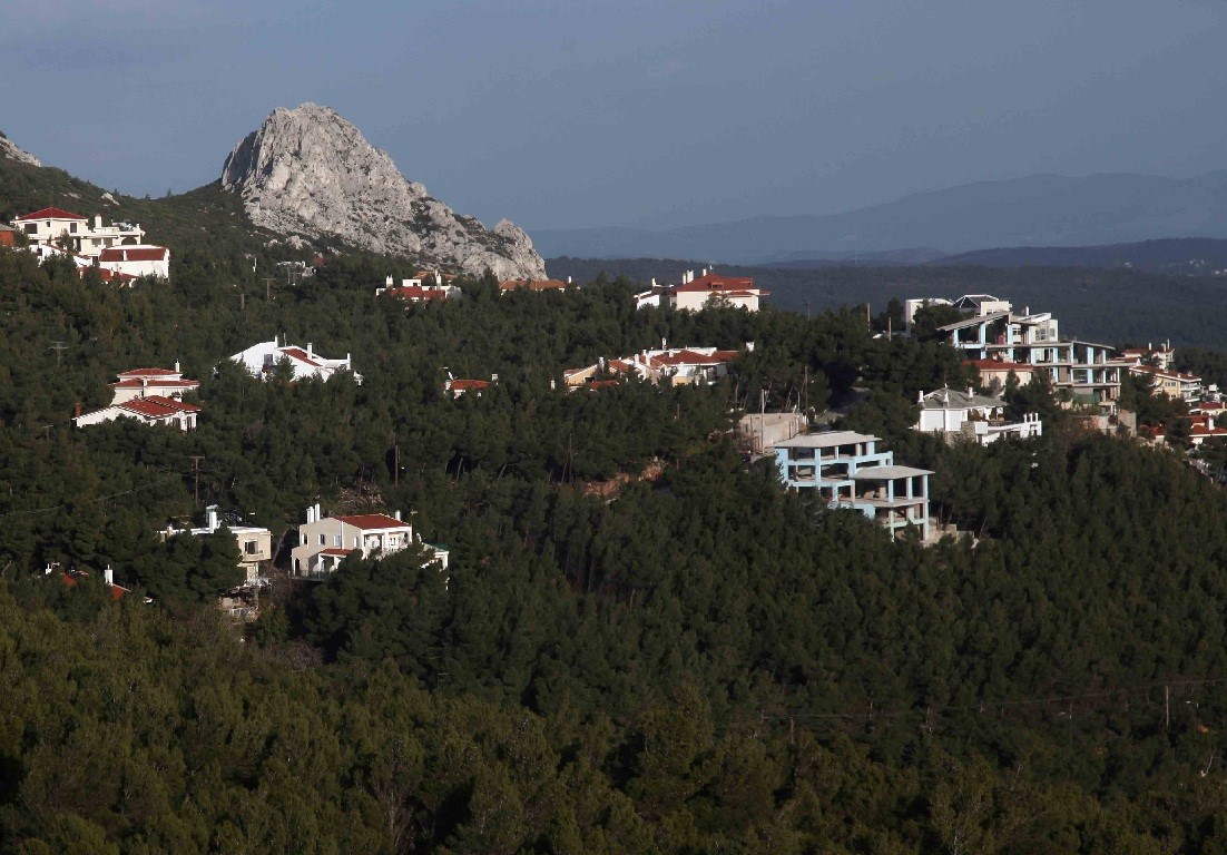 Παράταση για οικοδομικές άδειες και αυθαίρετα