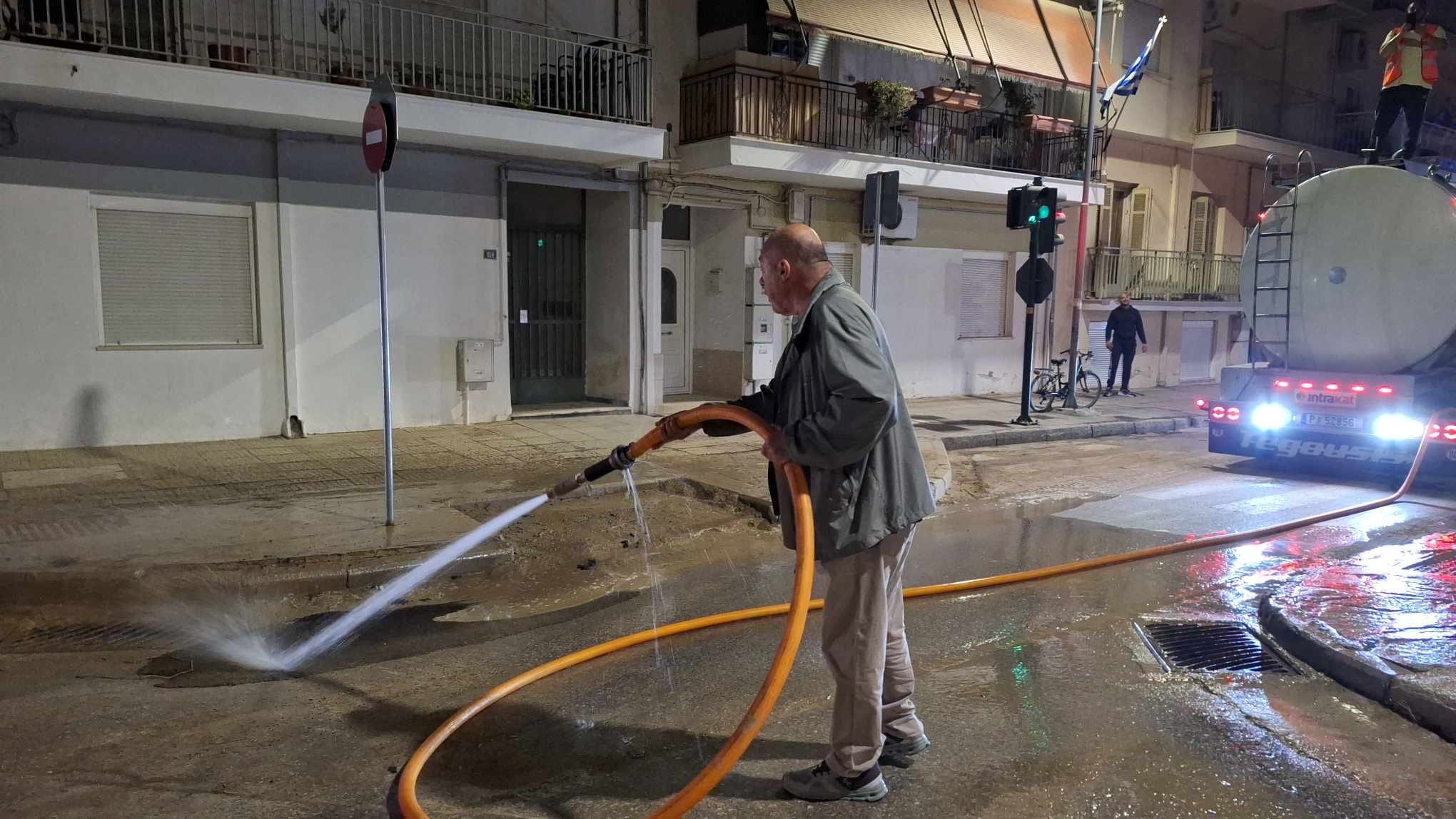 Πάνω από 230 εκατ. ευρώ οι ζημιές από τις διπλές πλημμύρες