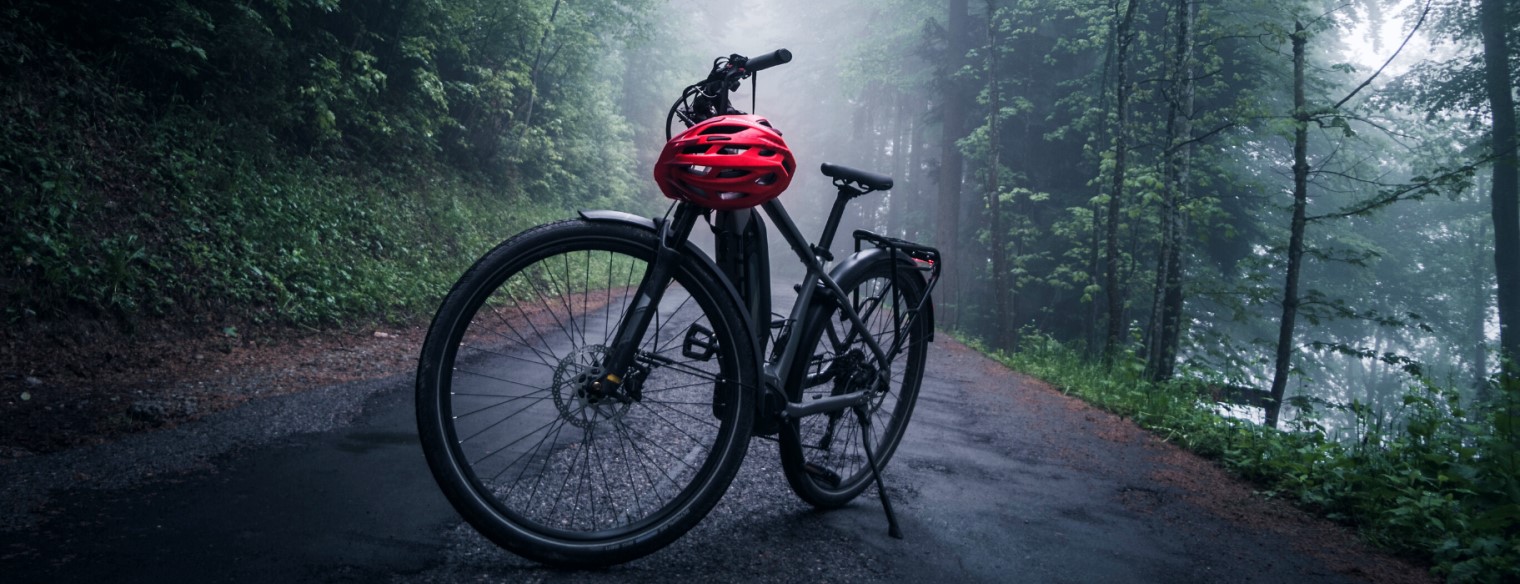 Σάτυρος με ποδήλατο επιτίθεται σε γυναίκες