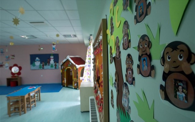 ΟΑΕΔ: Αιτήσεις για προσλήψεις στους βρεφονηπιακούς