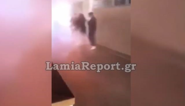 Έριξαν καπνογόνα εν ώρα μαθήματος - Λιποθύμησε μαθήτρια