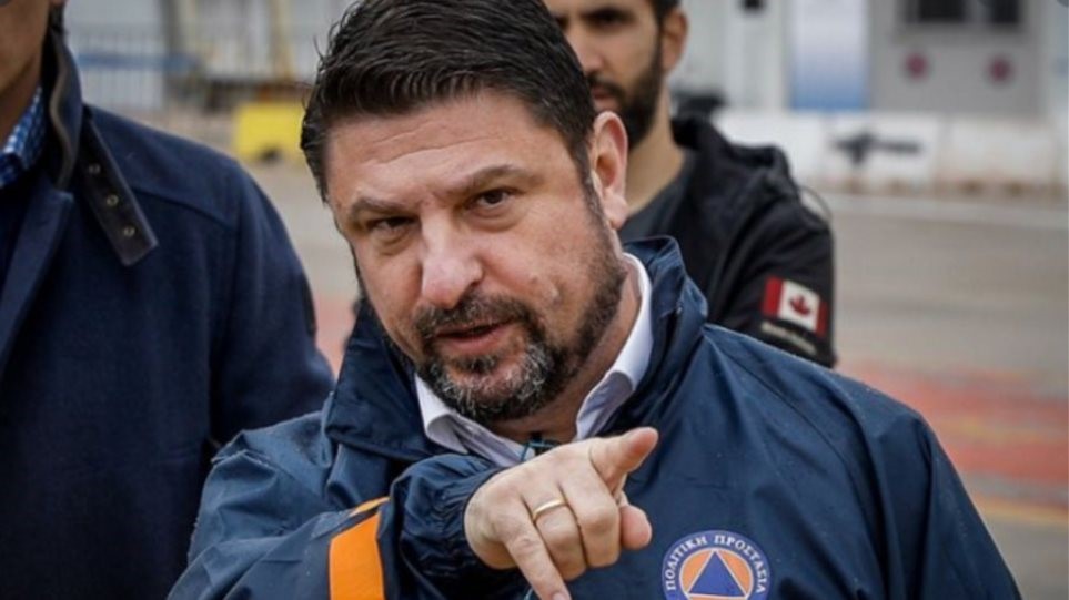 Συσχετίζει το ισχαιμικό επεισόδιο του Χαρδαλιά με το εμβόλιο