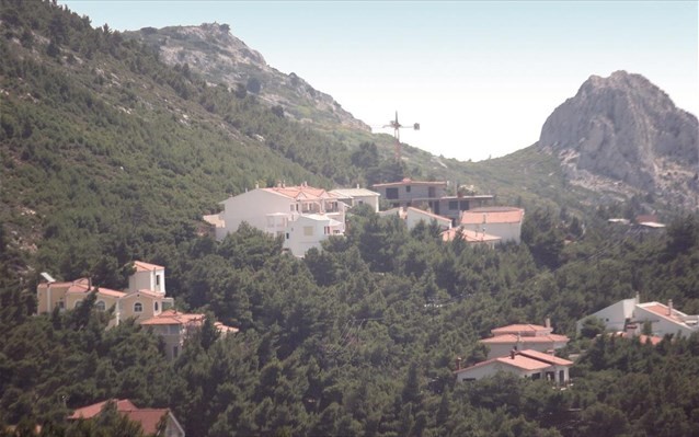 Προς ολιγόμηνη παράταση ο νόμος για τα αυθαίρετα