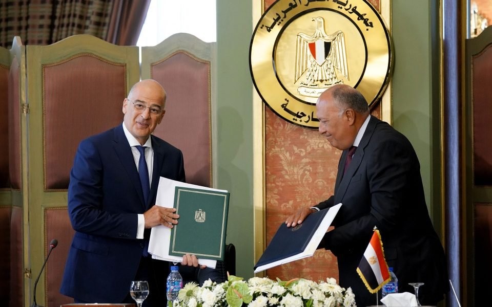 Αναρτήθηκε η συμφωνία Ελλάδας - Αιγύπτου