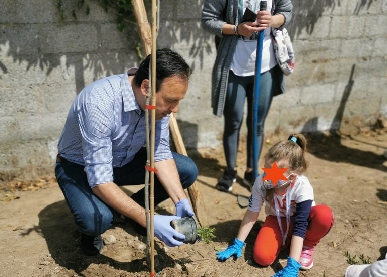 Πιο πράσινα Τρίκαλα με 200 νέα δέντρα και αρωματικά φυτά