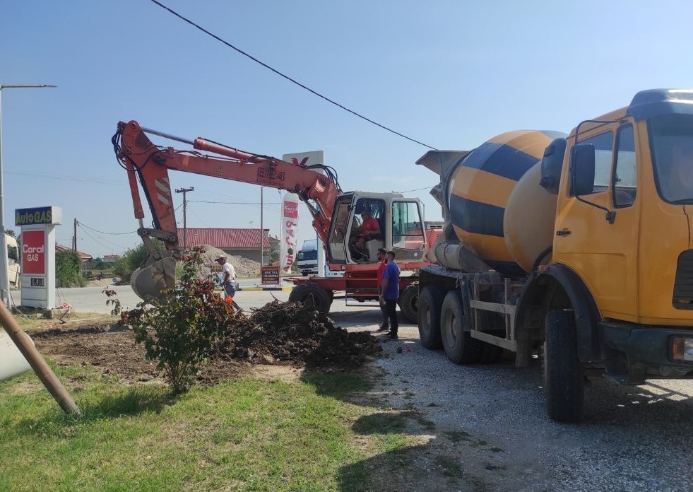 Ξεκίνησε την κατασκευή τριπλού αντιπλημμυρικού στην Μπάρα