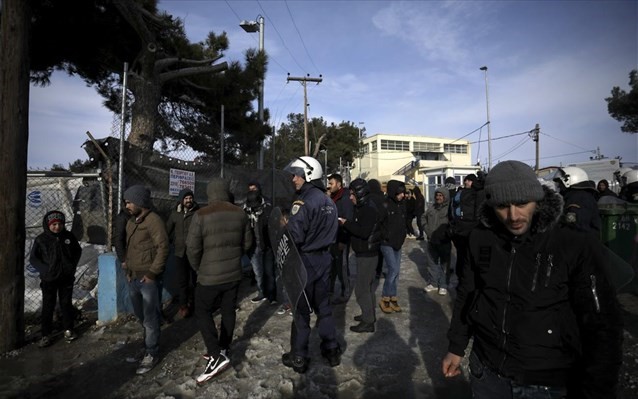 Διαμαρτυρία με μπάρμπεκιου και αντιρατσιστική συγκέντρωση