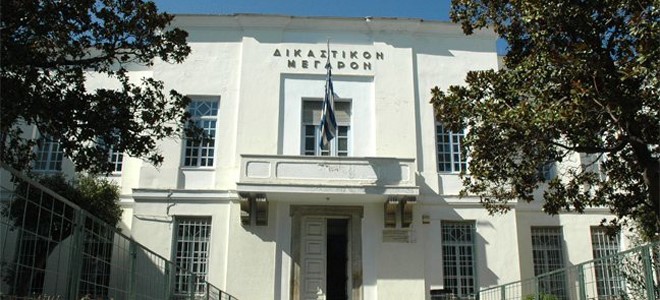 Εριξε βενζίνη σε κοπέλα και καταδικάστηκε