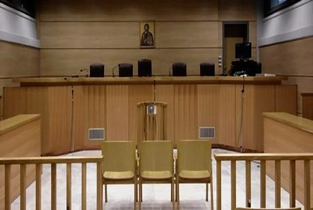 Kατηγορείται για βιασμό και ασέλγεια σε ανήλικο