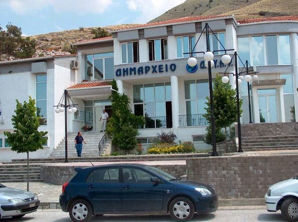 Εκκίνηση τεσσάρων έργων στο Δήμο Φαρκαδόνας