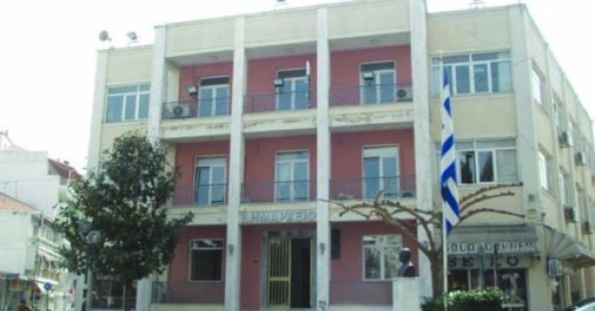 Προσλήψεις 8 ατόμων στον Δήμο Τυρνάβου 