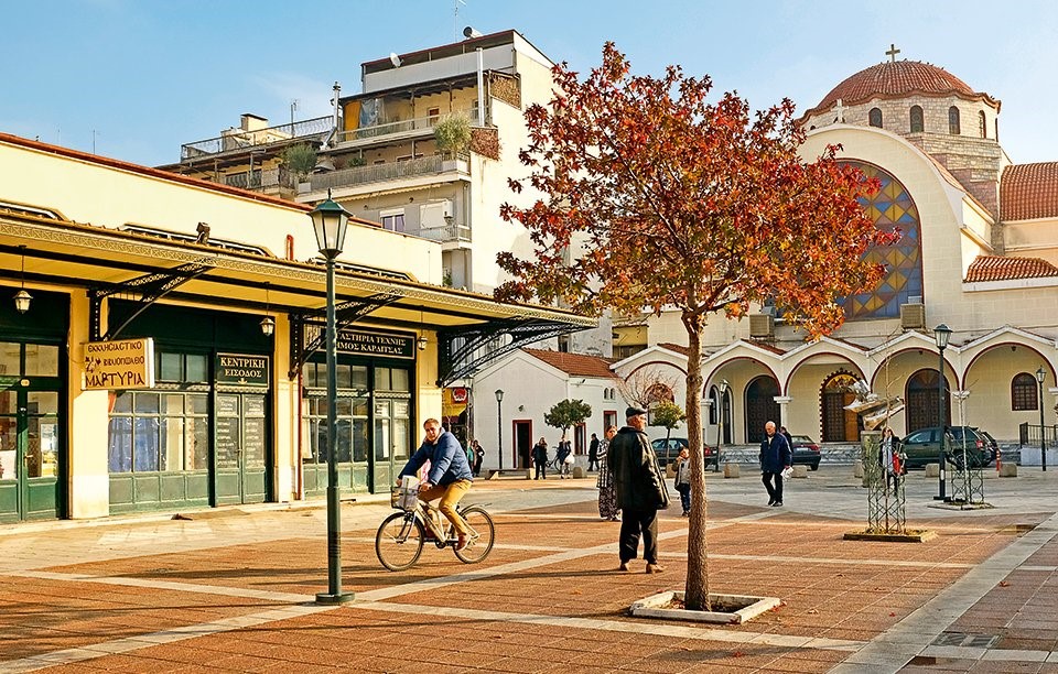 Να εξαιρεθεί η Καρδίτσα από τα μέτρα για το "βαθύ κόκκινο"