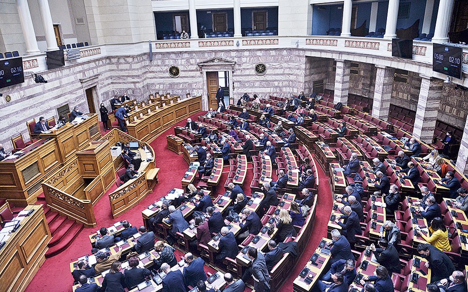 Στο φως, χωρίς έλεγχο