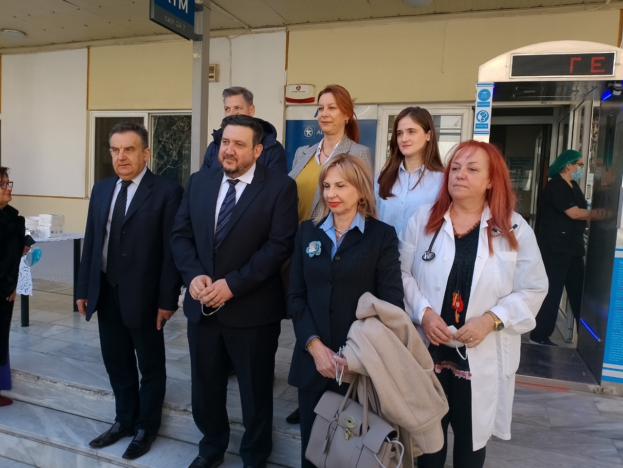 Δωρεά επτά πολυθρόνων για τους ογκολογικούς ασθενείς