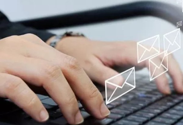 Προσοχή σε email-απάτη σε πελάτες της Εθνικής Τράπεζας
