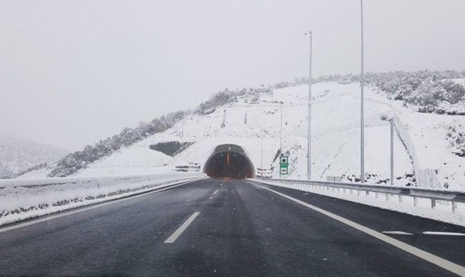 Απαγόρευση κυκλοφορίας φορτηγών άνω των 3,5 τόνων