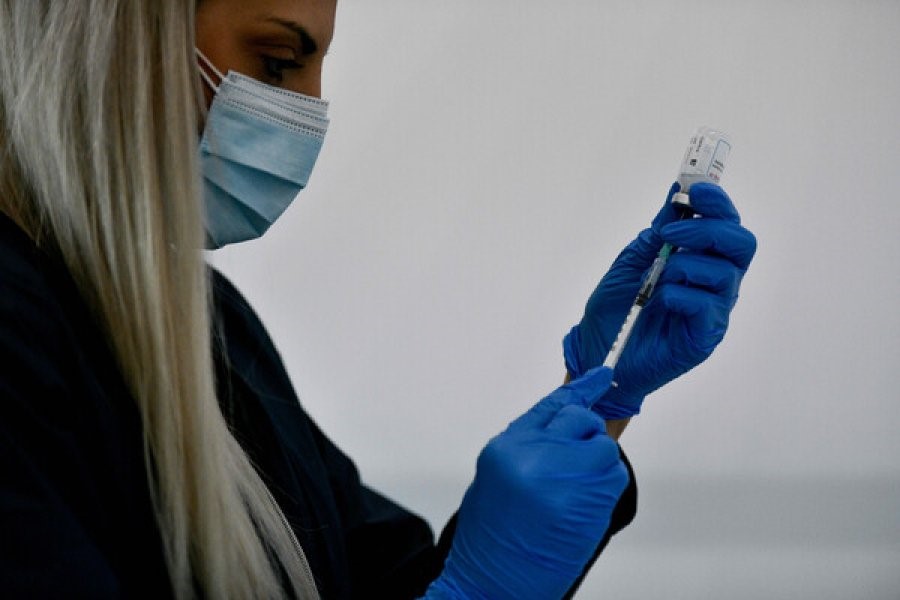 Παράθυρο Πλεύρη για διαγραφή προστίμου στους 60αρηδες