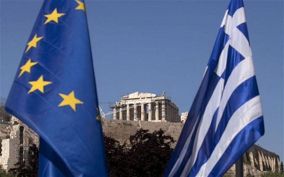 «Χαμηλές πτήσεις» στην ανάπτυξη