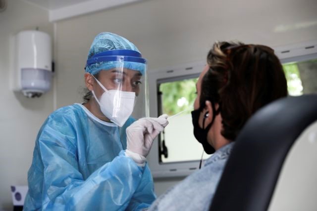 Μόλις δύο θετικά κρούσματα από τα 199 rapid tests