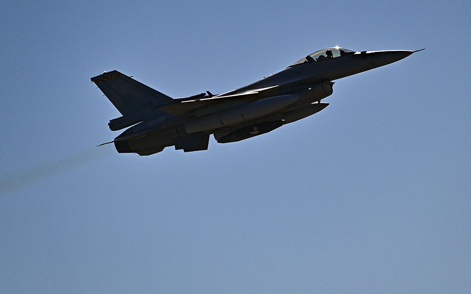 Πτώση F-16 στην Ανδραβίδα
