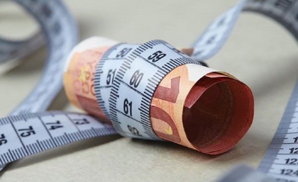 Ακόμα και τα στοιχειώδη κόβουν τα νοικοκυριά