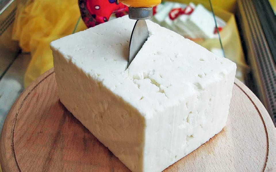 Εκτινάχθηκαν οι εξαγωγές των ελληνικών τυριών