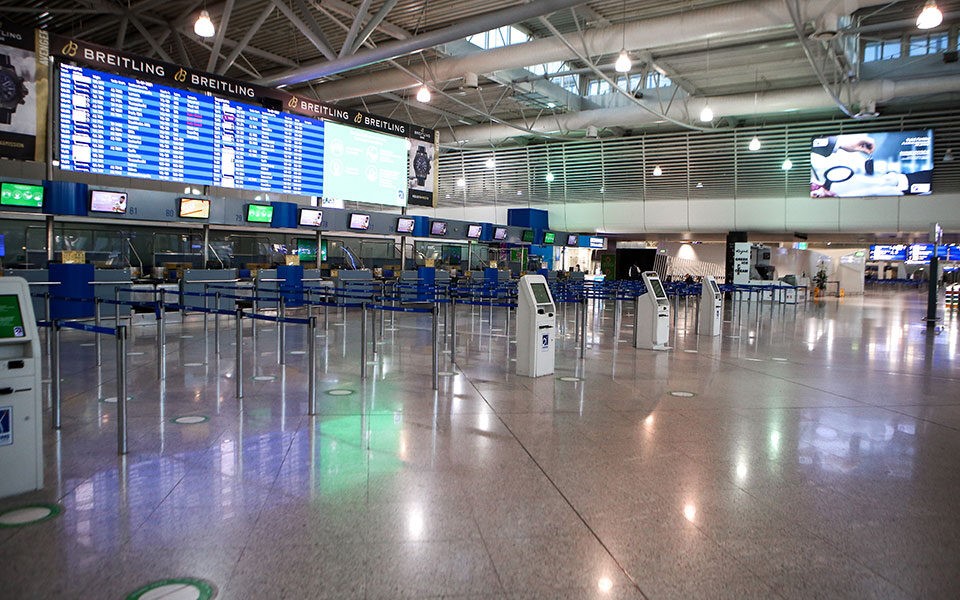 Τέσσερα μέτρα για ταξιδιώτες από χώρες της νότιας Αφρικής