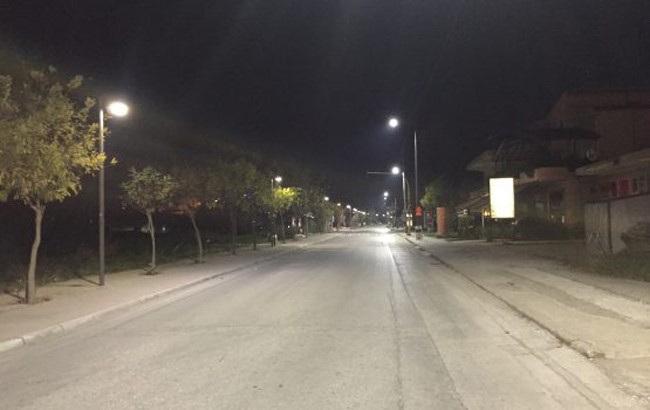 Αναβαθμίζεται με λάμπες LED ο φωτισμός