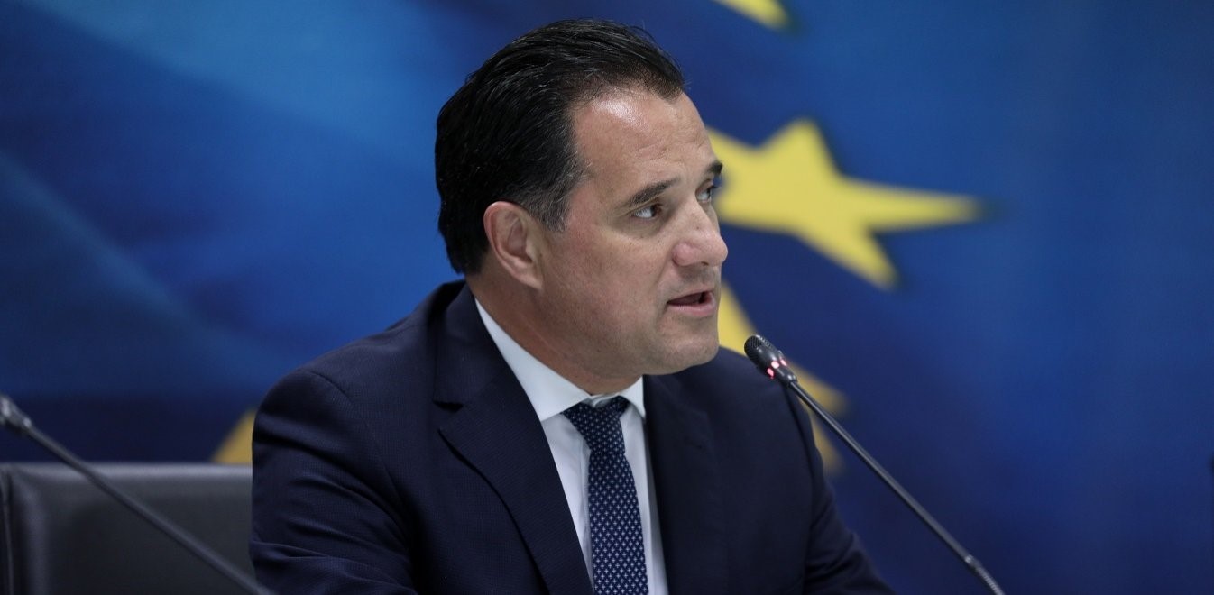 «Ναι» σε ενιαίο φορολογικό συντελεστή 15%