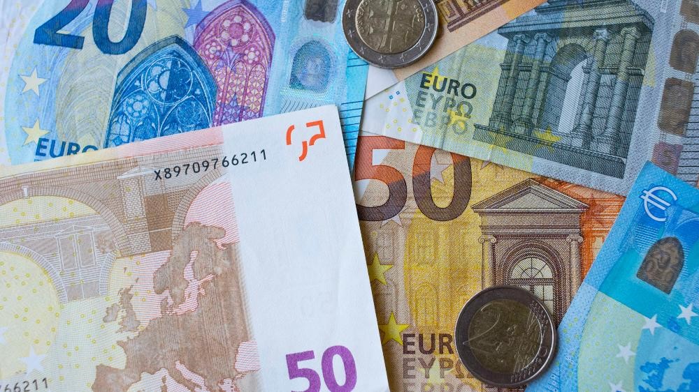 Προς νέα αύξηση ο κατώτατος μισθός