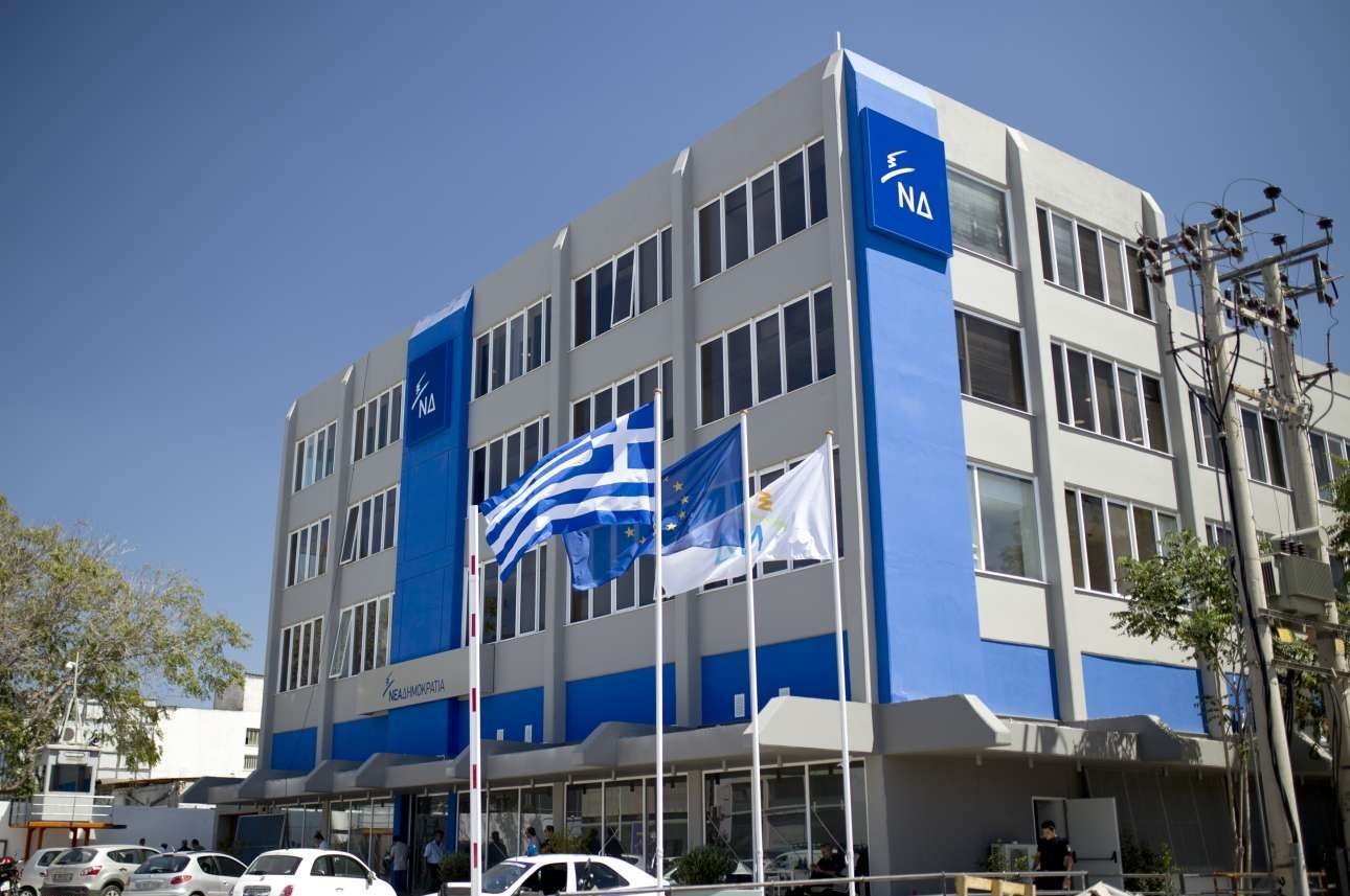 Περιφέρεια Αττικής: Παπανικολάου ή Χαρδαλιάς στο προσκήνιο 