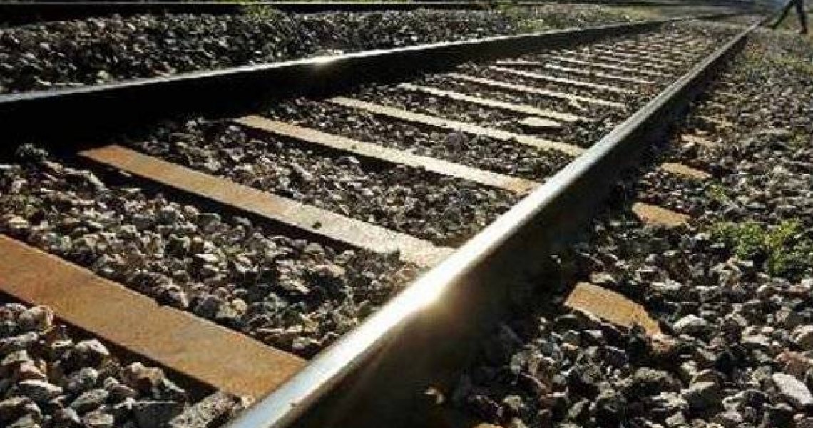 Eπιχείρησε να αυτοκτονήσει στις γραμμές του τρένου