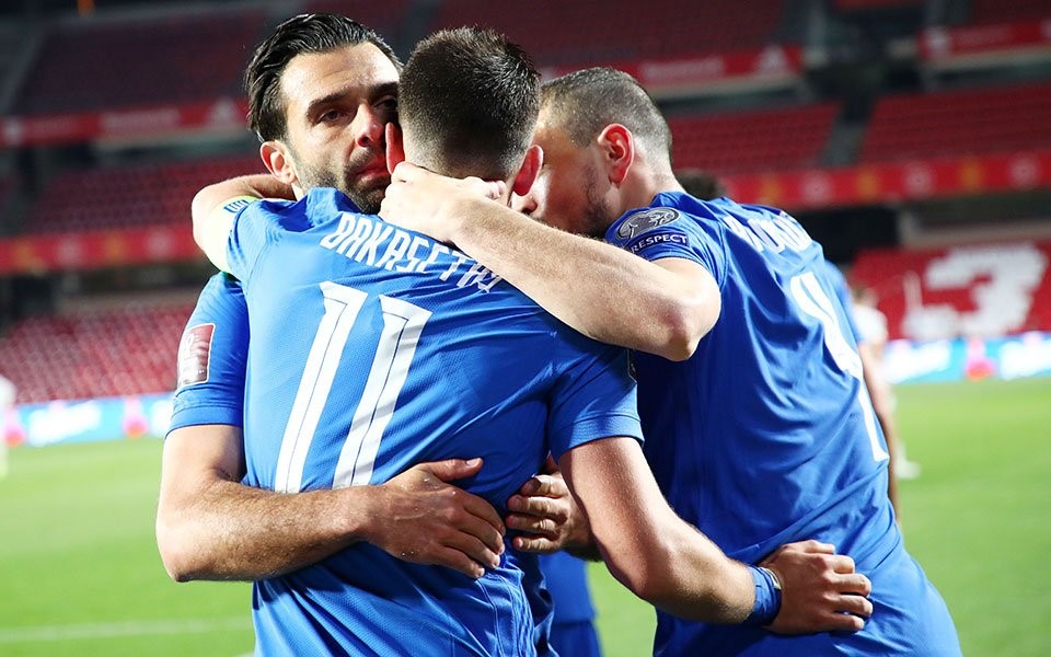 Ονειρεμένο ξεκίνημα για την Ελλάδα