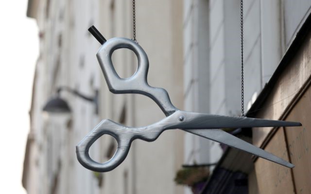 «Ετοιμοπόλεμοι» οι κομμωτές για την επόμενη ημέρα