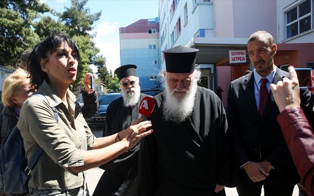 Στο πλευρό της 8χρονης Αλεξίας ο Ιερώνυμος