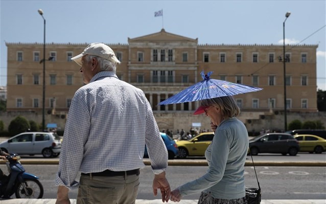 Οι πληρωμές συντάξεων και επιδομάτων τον Ιούνιο