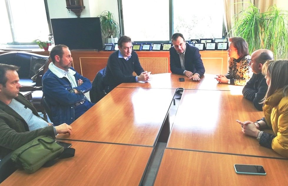 Συνεργασία χωρίς πανικό για τον κορονοϊό