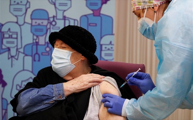 «Φακέλωμα» σε όσους αρνηθούν να εμβολιαστούν