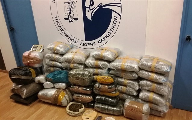 Διακινούσε πάνω από 105 κιλά κάνναβης